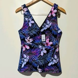 BNWT Floral Peplum Tank Dynamite